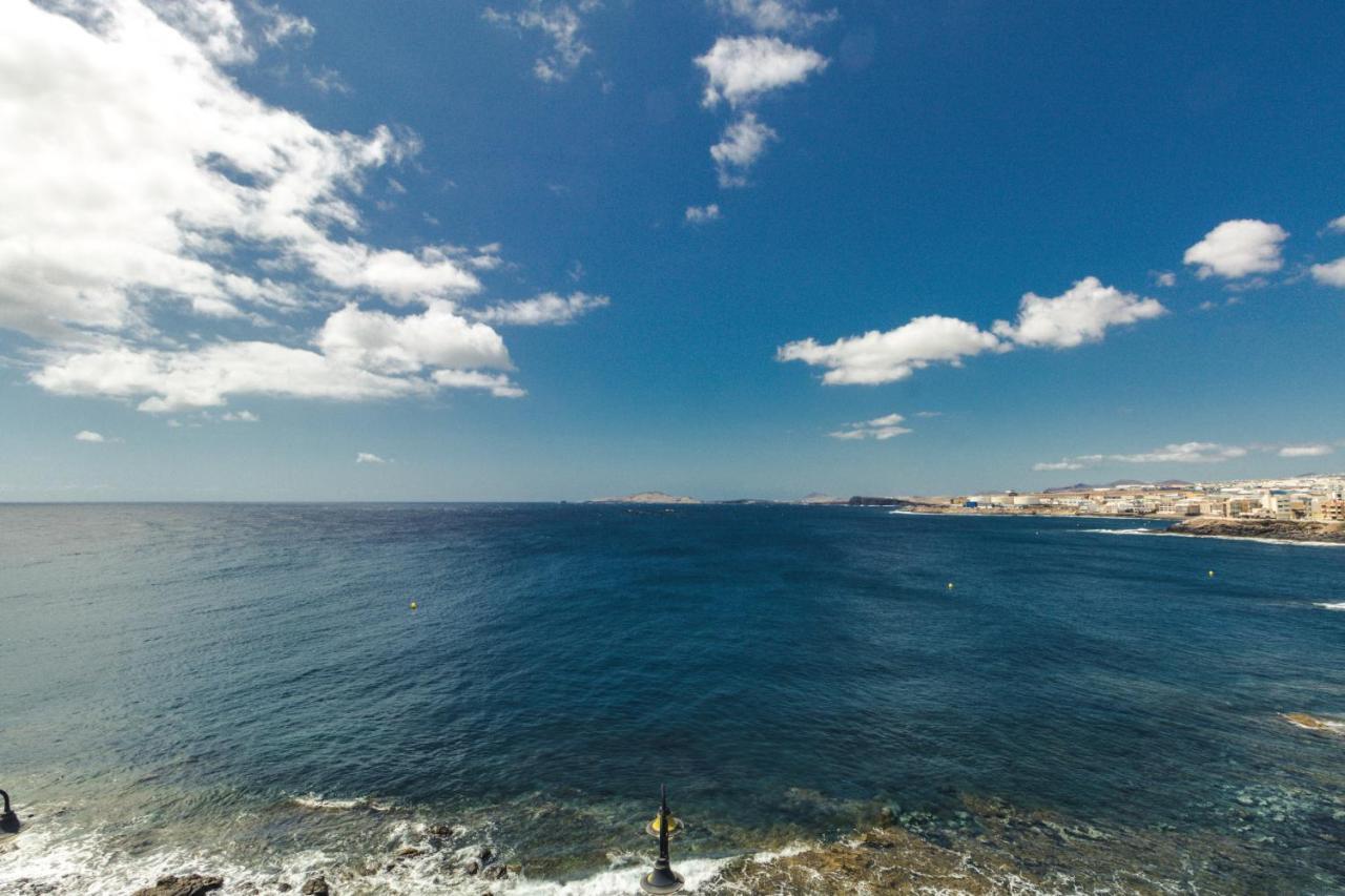 Top Views Beach Avenue Apartament *